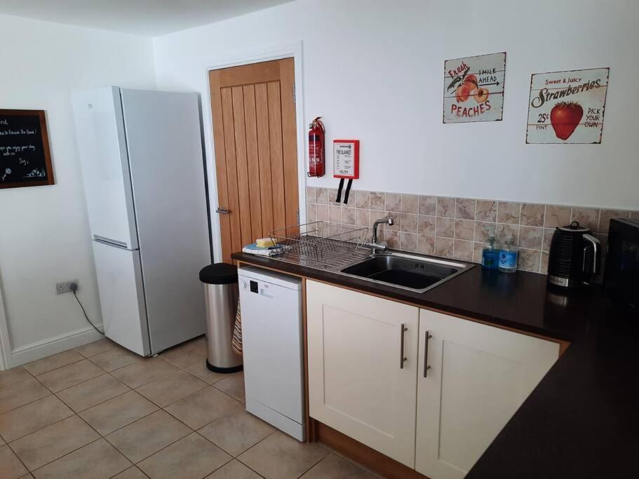 Round The Bend, An Annexe In The Quiet Village Of Odcombe